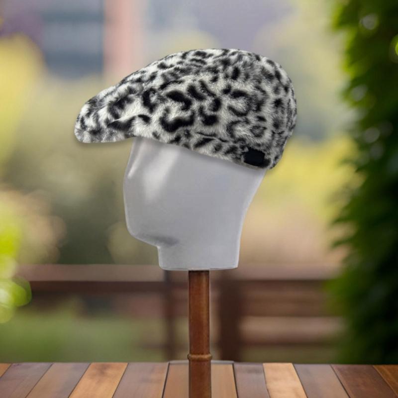 Popular Plush Leopard Beret Hat for Adult Painter Hat Spring Dome Hat Girl Photoshoots Hat Thick Warm Caps for Winter