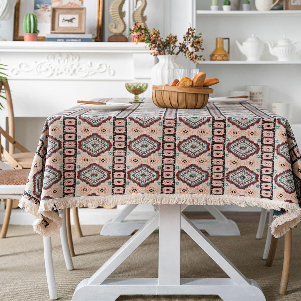Imaqi Yun Bohemian Floral Jacquard Tablecloth