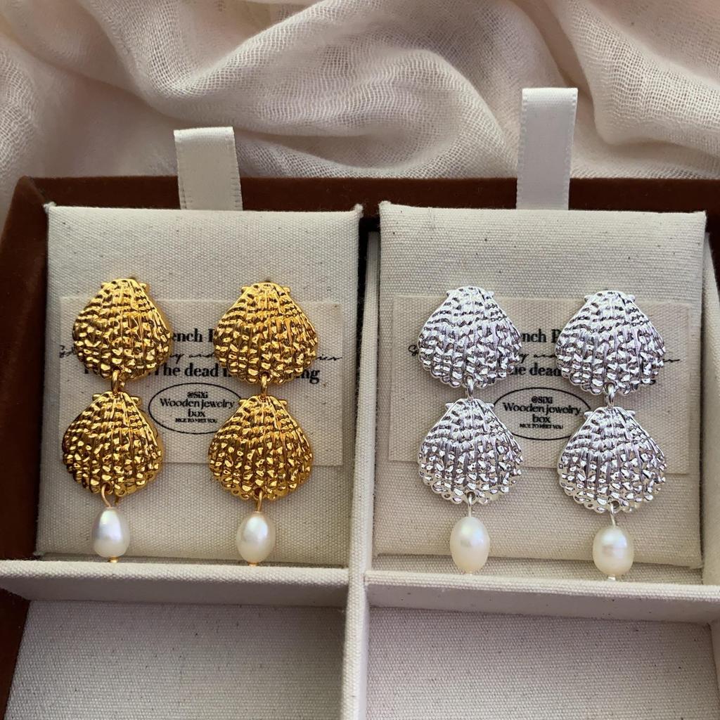 Simple Pearl Fringed Stud Earrings Metal Shell Temperament Elegant Shell Earrings Popular Earrings