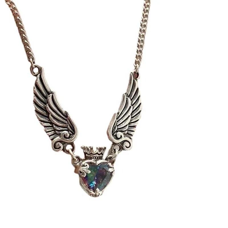 Vintage Gothic Heart Crown Angel Wings Pendant Necklace Women's Fashion Delicate Love Shaped Lockets Couple's Necklace