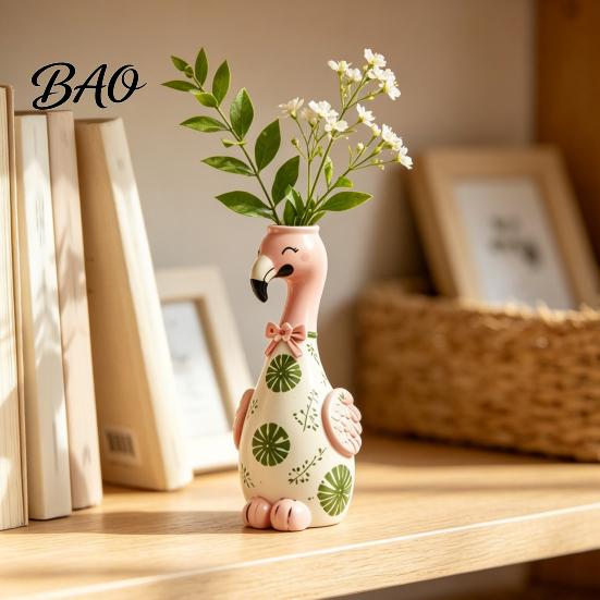 Artistic Floral Container Cute Resin Flamingo Decorative Vase, Pink Flower Holder Figurine, Creative Birthday Gift for Women Tabletop Ornament