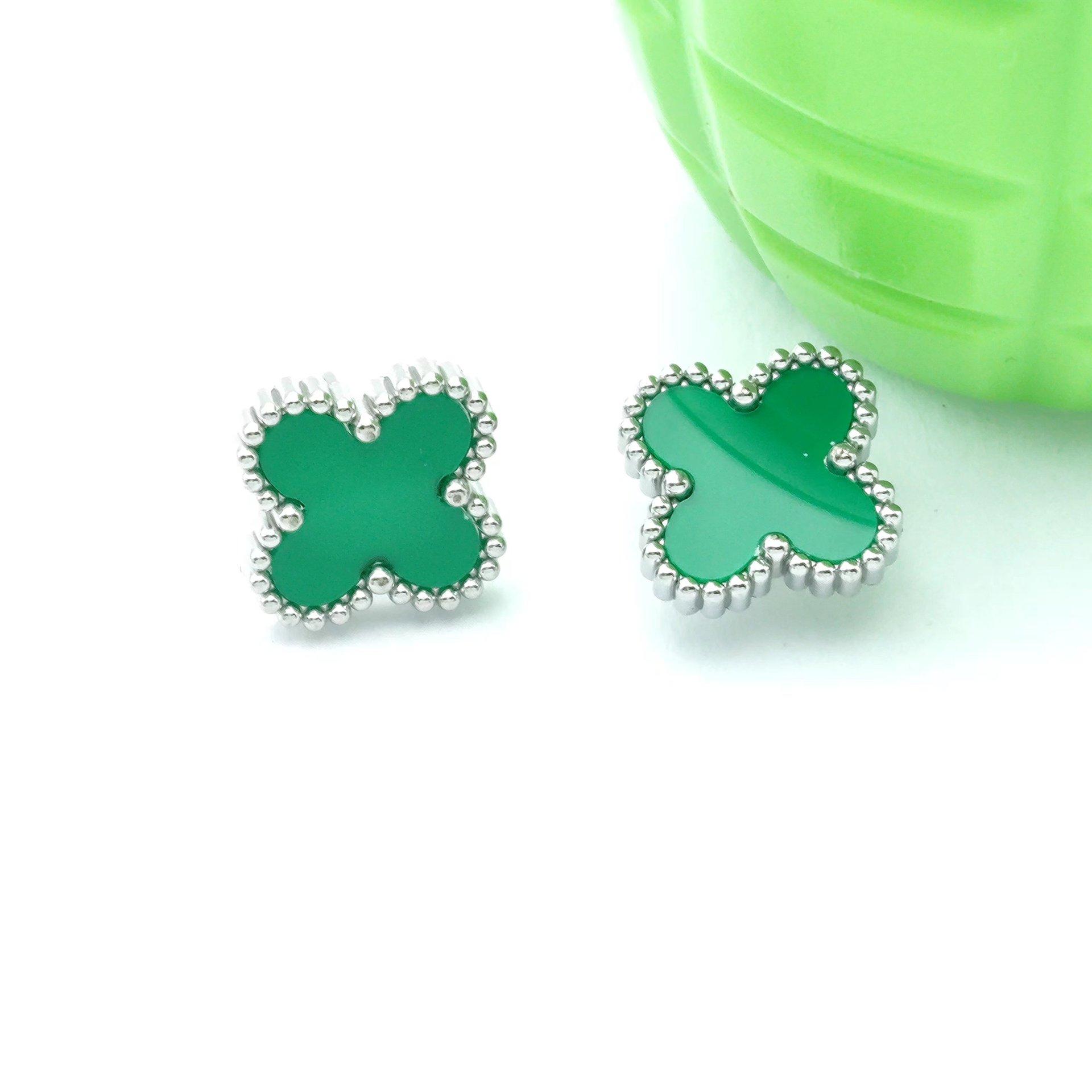 

Модные серьги с четырехлистным клевером Высококлассное чувство комфорта при поездках на работу Модные серьги Hundred Temperament Женские серьги