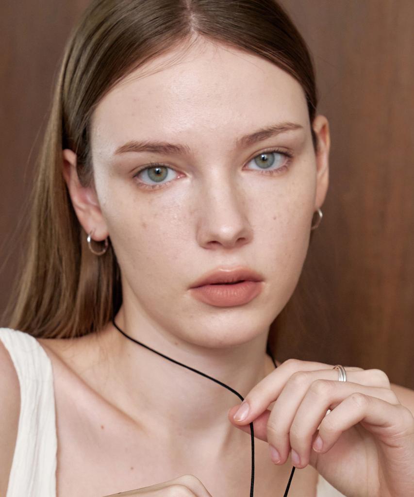 Tou At003 Wavy Line Hoop Earring