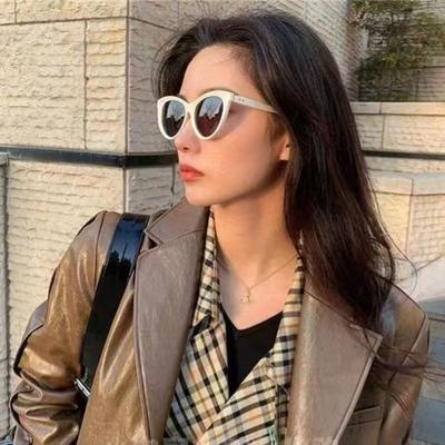 TR90 Material Material For Women Sun Glasses Stylish Cat Eye Shape For Men Sun Glasses High Quality Sun Glass for For Women