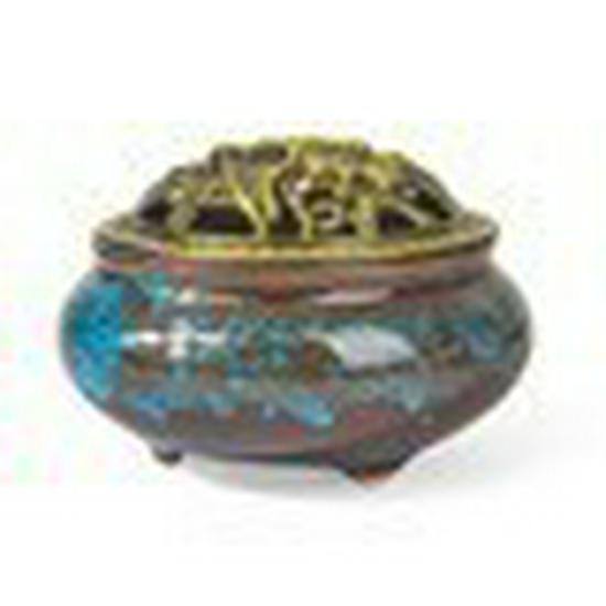 Natural Mugwort & Agarwood Incense Sticks - Indoor Aromatherapy, Summer Odor Removal, Auspicious Cloud Design, Buddhist Incense & Burner Set.