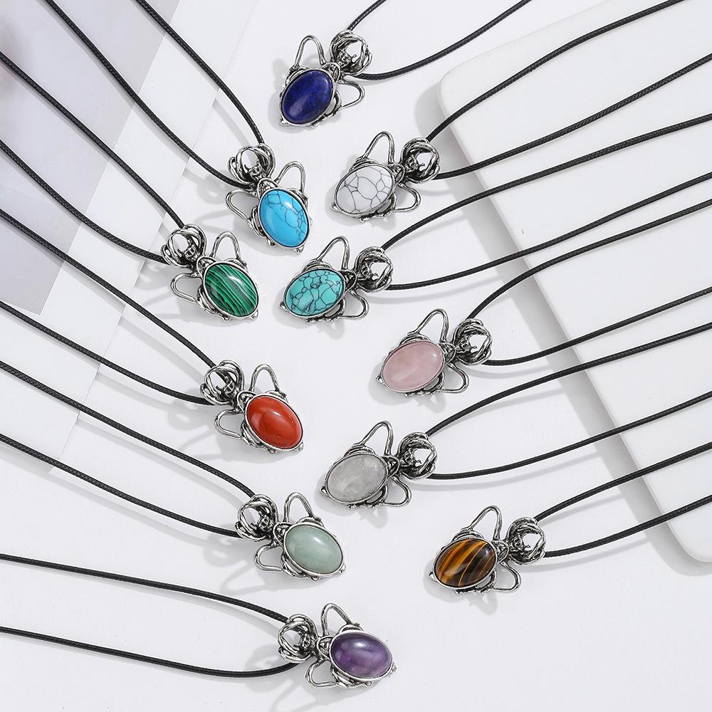 Spider-Shaped Bohemian Amethyst Pendant Necklace with Natural Crystal and Alloy Inlay