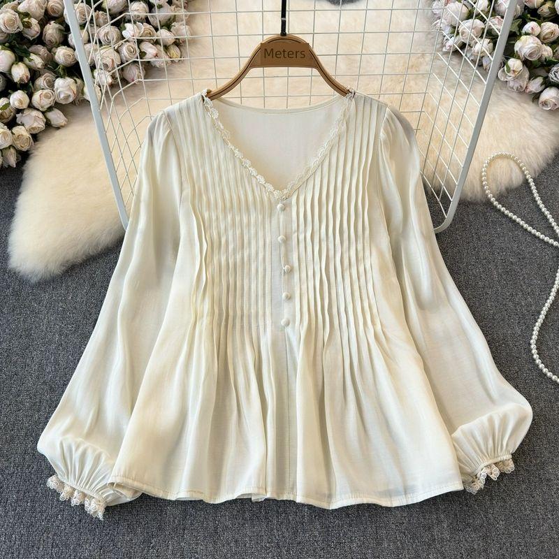 

French Style Retro Pleated V Neck Puff Sleeve Shirt Female 2024 Autumn New Arrival Ruffles Slim Looking Belly-Covering Coat Apricot All yards