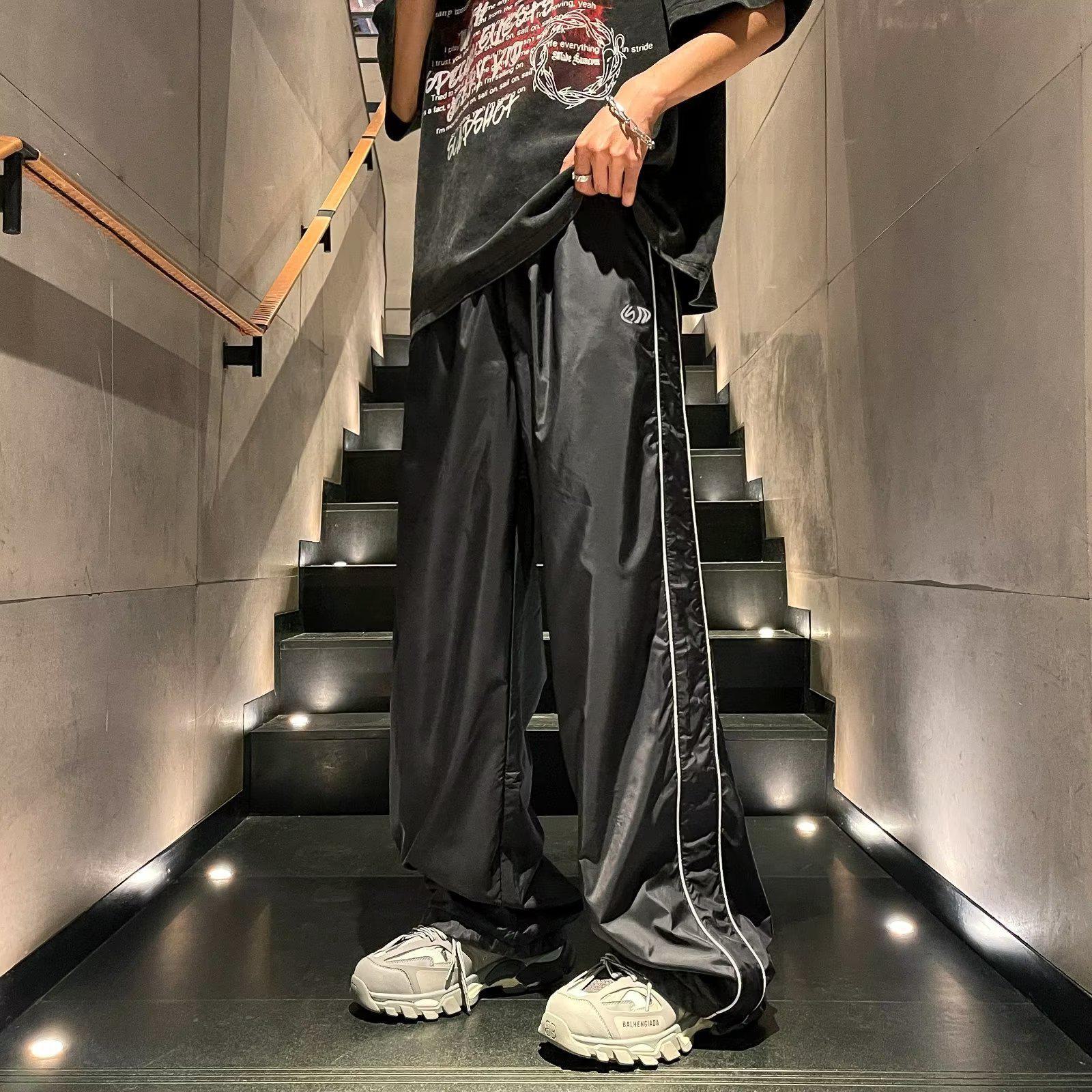 

Мужские повседневные водонепроницаемые брюки в полоску - весна и лето в гонконгском стиле, модные свободные, функциональные прямые штурмовые брюки для активного отдыха L чёрный