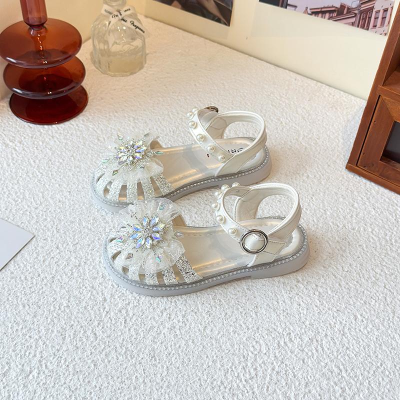 Girls' Sandals New Style Summer Baby Girl Pearl Little Girl Bowknot Soft Bottom Princess Shoes Toe-covering Crystal Shoes