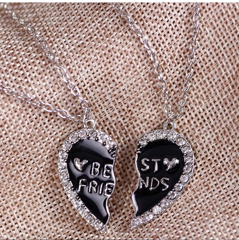 

Комплект ожерелий на ключицу «Дружба между Европой и Америкой»: Подвеска с вышивкой «Любовь» для лучших подруг и студенток