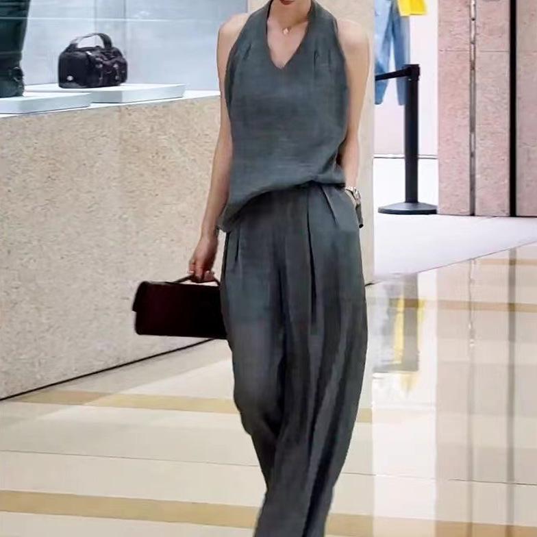 

Korean Style Halter Vest & Wide-Leg Pants Set - Summer 2026 S