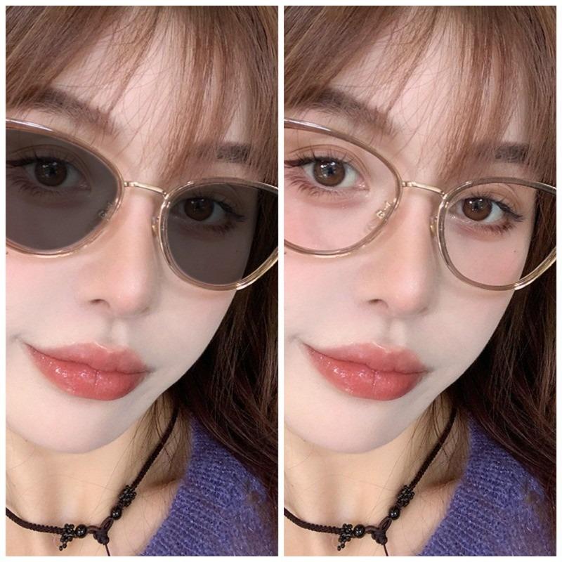 Cat Eye Frame Pochromic Glasses Anti -UV Glasses for Women Retro Anti Blue Light Glasses High-end Color Changing Glasses