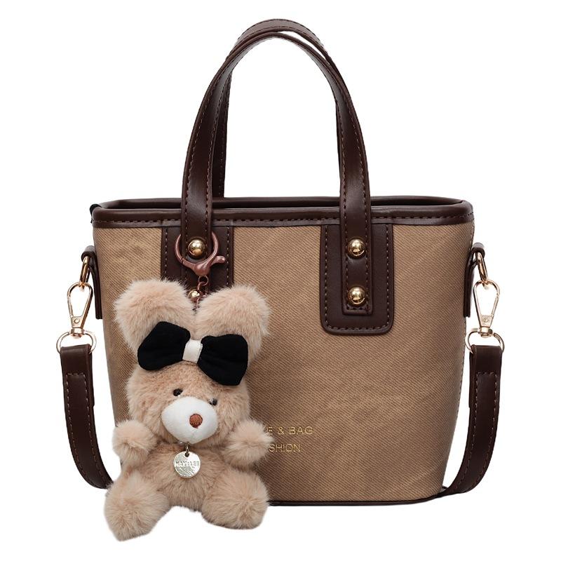 Super Fire Small Bag Women's Autumn and Winter Versatile 2025 New Shoulder Messenger Bag Popular This Year Portable Bucket Bag