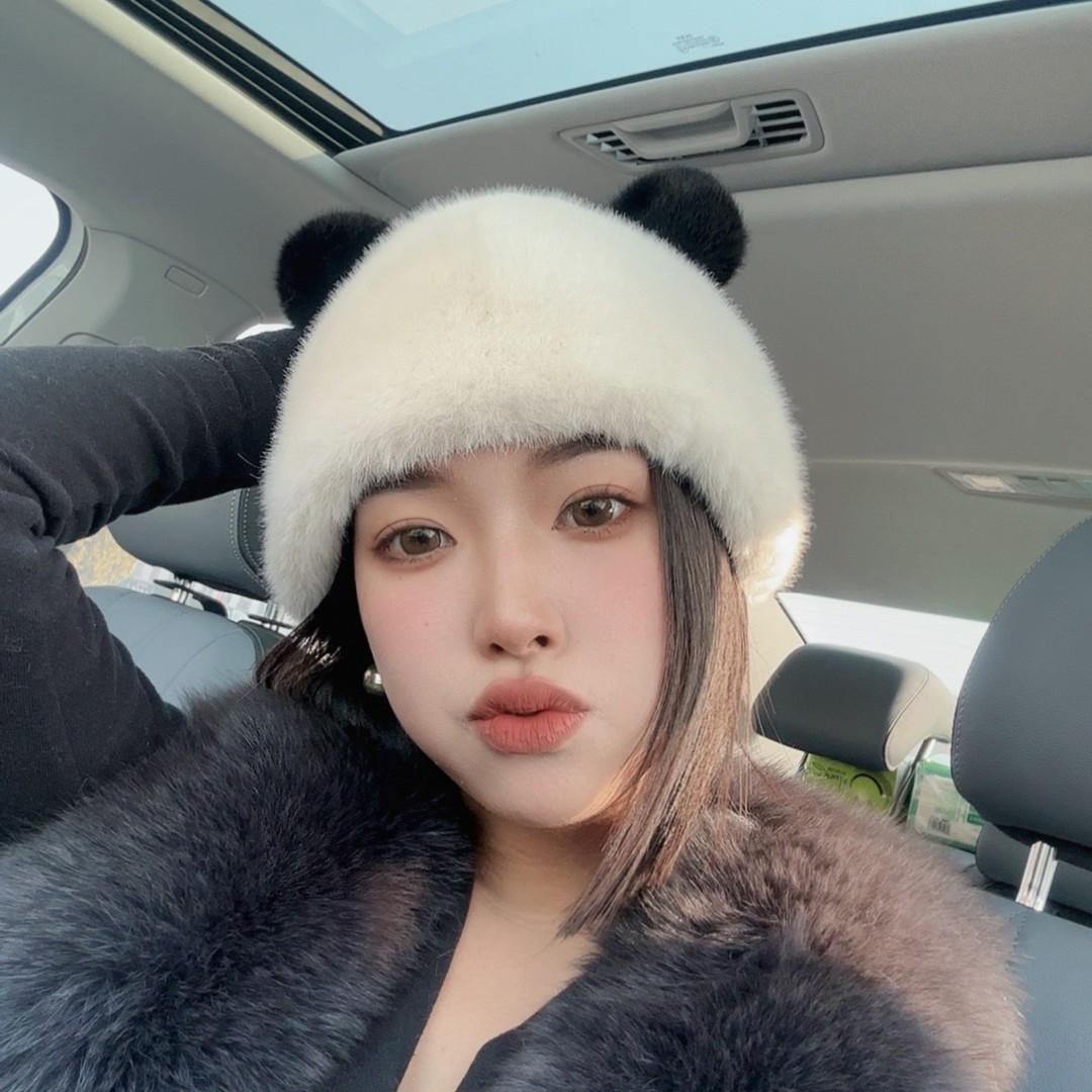 

Japanese solid color age-reducing bear ears plush basin hat women s new imitation mink hair versatile ear protector cold hat One size fits all