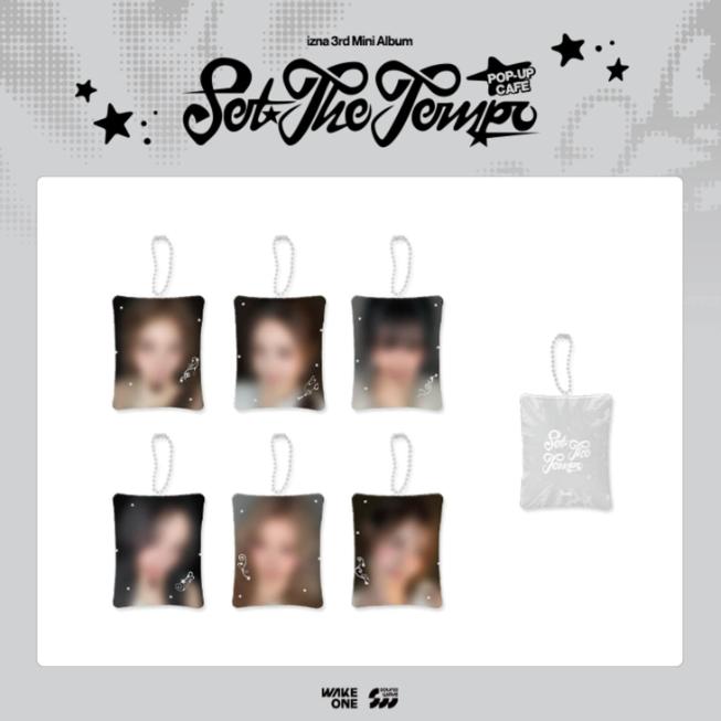 Предзаказ izna POP-UP Store SET THE TEMPO Брелок-подушка MAI