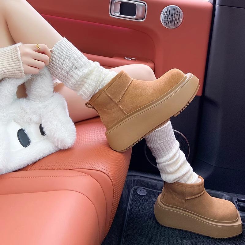 Women's Fashion Lightweight Height-enhancing Soft Sole Winter Warm Fur One Snow Boots Velvet Lined Non-slip Casual Sports Cotton Boots