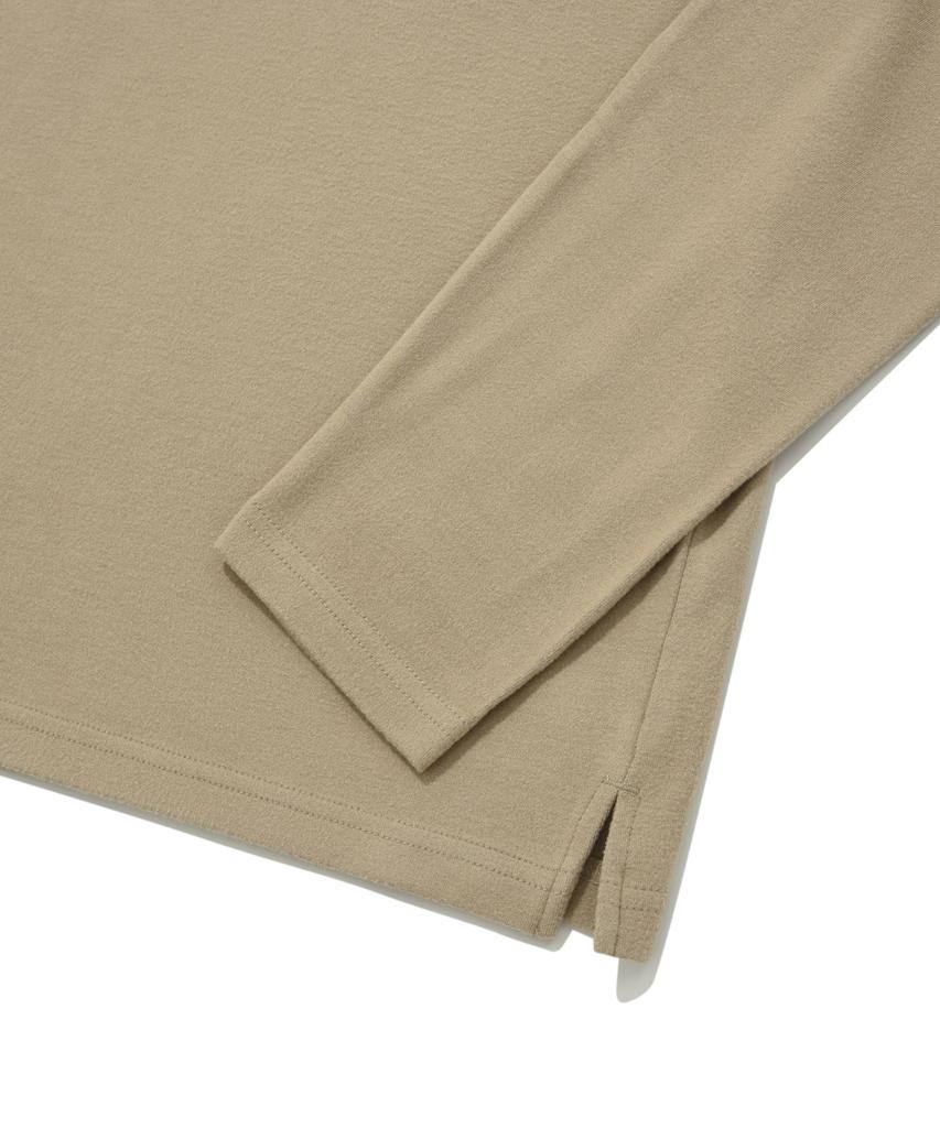 COVERNAT Essential Turtleneck Long Sleeve Beige