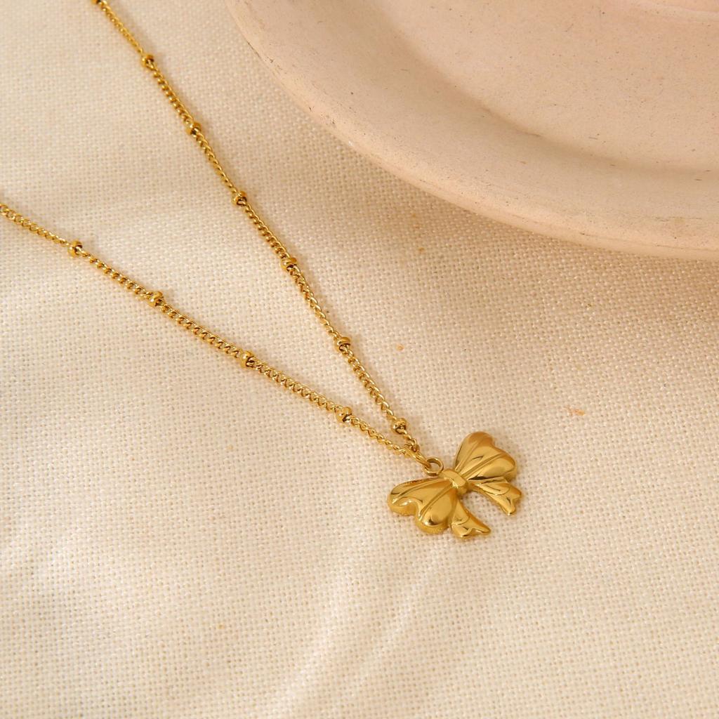 European and American French Light Luxury Plated 18k Gold Stainless Steel Fritillary Bow Pendant Necklace Women's Bead Chain Jewelry
