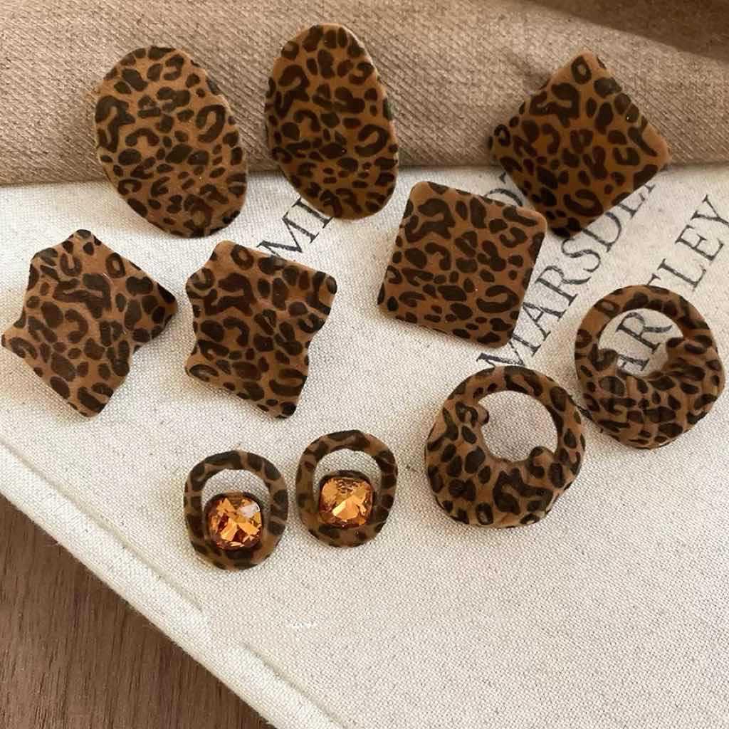 Geometric Leopard Print Heart Flower Stud Earrings - Retro & Versatile Luxury for Women