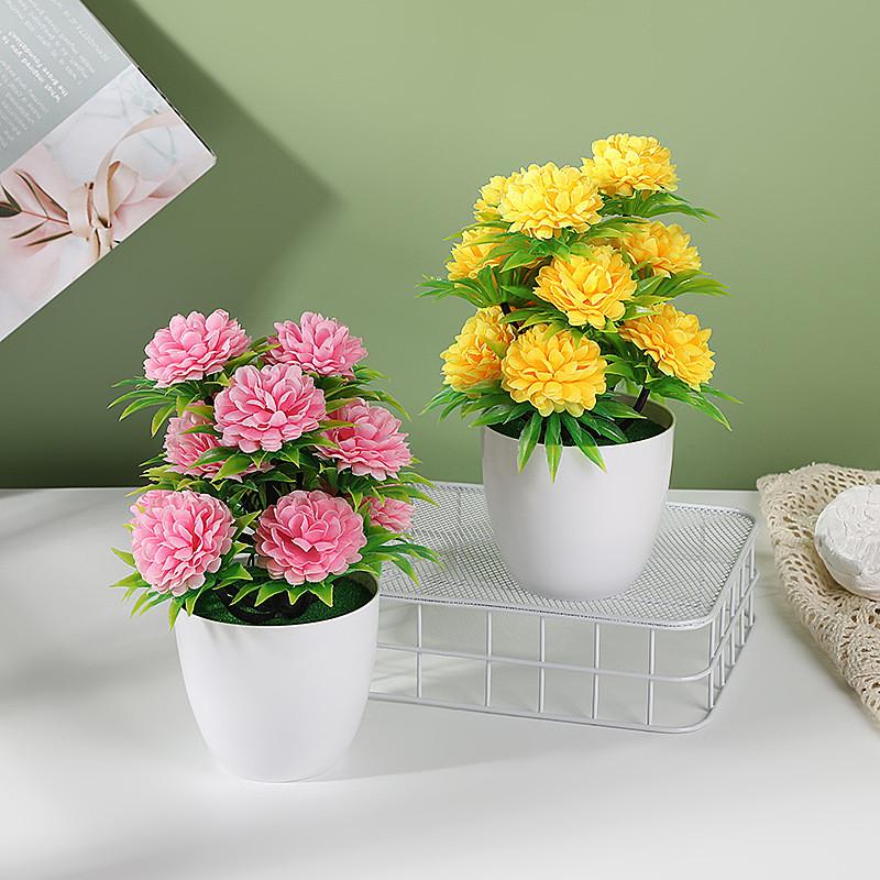 Flower Pot Plastic With Twelve Ball Chrysanthemum For Indoor Decoration
