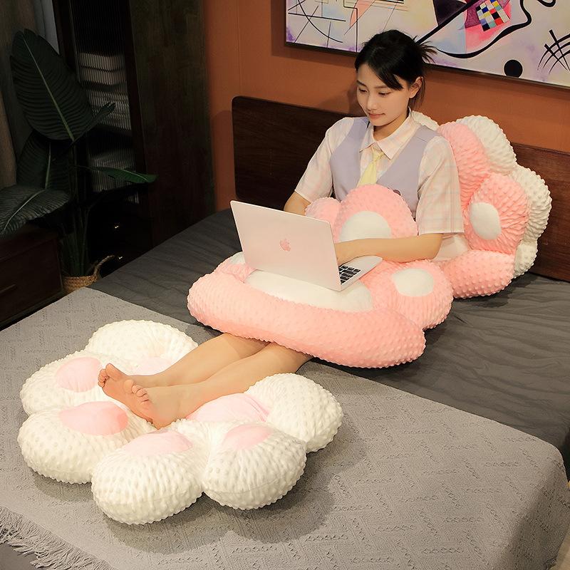 Cartoon Bear Paw Seat Cushion, Chair Cushion, Plush Toy Office Seat Cushion, Throw Pillow, Waist Cushion, Student Dormitory Seat Cushion