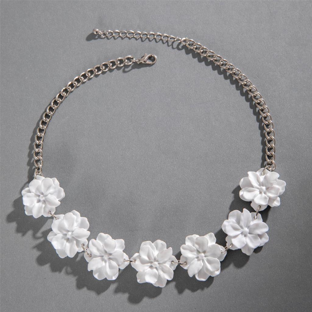 Accessories, French Elegant Flower Necklace, Cold Style Lady Floral Neck Chain Collarbone Chain
