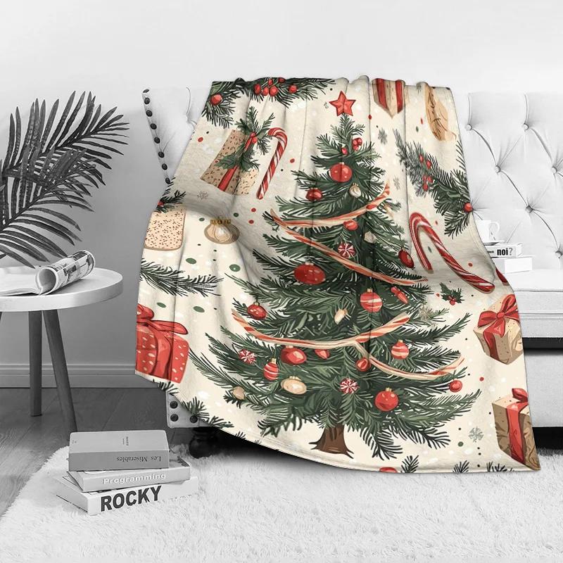 Classic Christmas Tree Fleece Blanket, Red Gold Decorations on Green Tree, Traditional Holiday Throw for Festive Decor 75x90cm