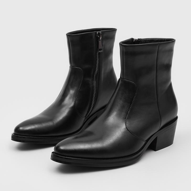 Black Pointed Men`s Retro Chelsea Boots
