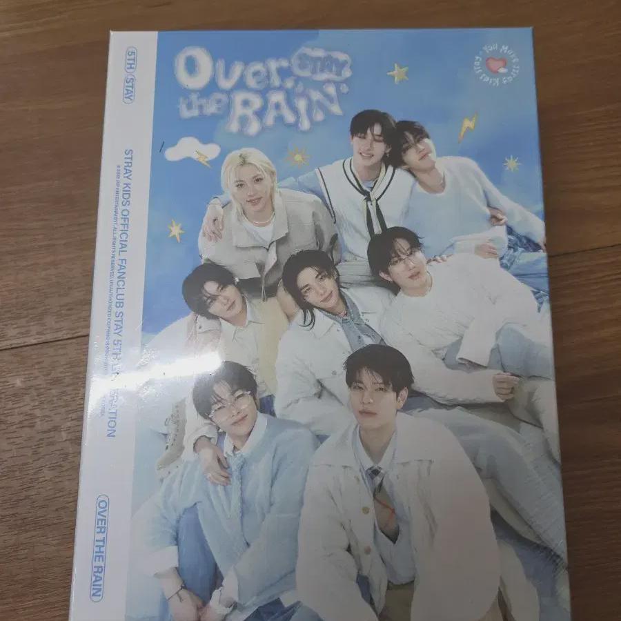 

Straykids Straykids Stay 5th Season Official Kit