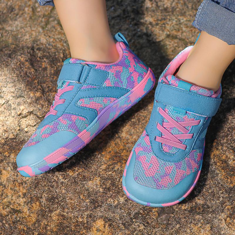 Kid's Casual Sneakers Breathable Mesh Walking Running Shoes Boys Girls Wide Toe Comfortable Sports Shoes Anti-slip