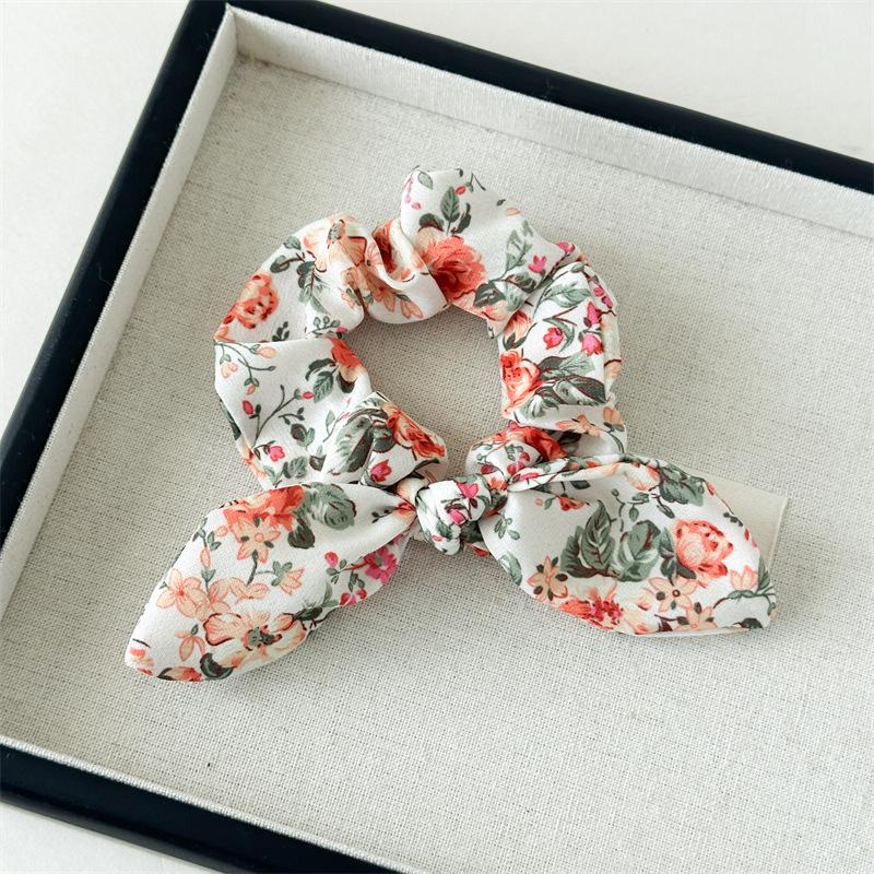 Neuer Stil Chiffon große Schlaufe kleines florales leichtes und frisches Stoff-Pferdeschwanz-Haarband für Damen, vielseitig und für alle Anlässe geeignet.