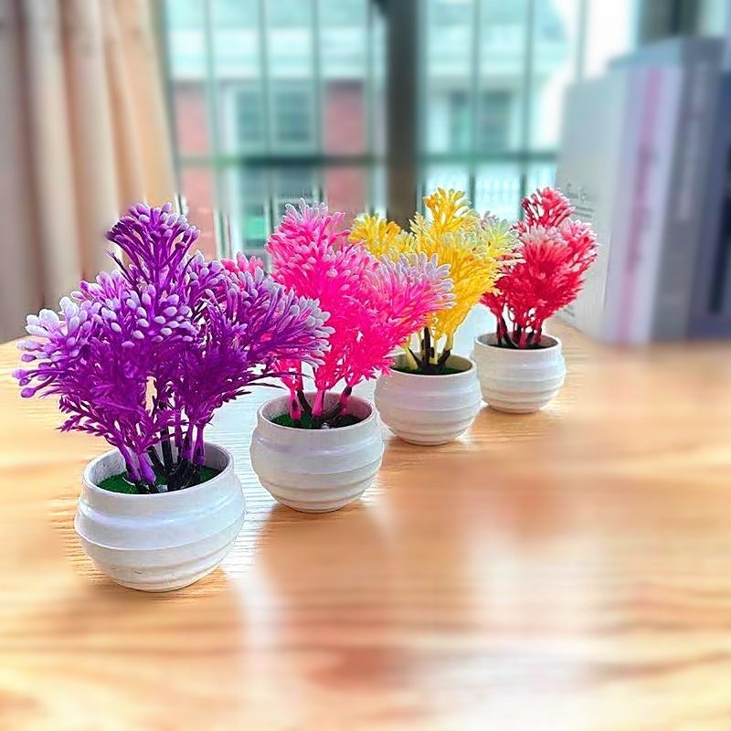 Artificial Green Plant Small Bonsai With Injection Molded Plastic Flowers For Desk Decor