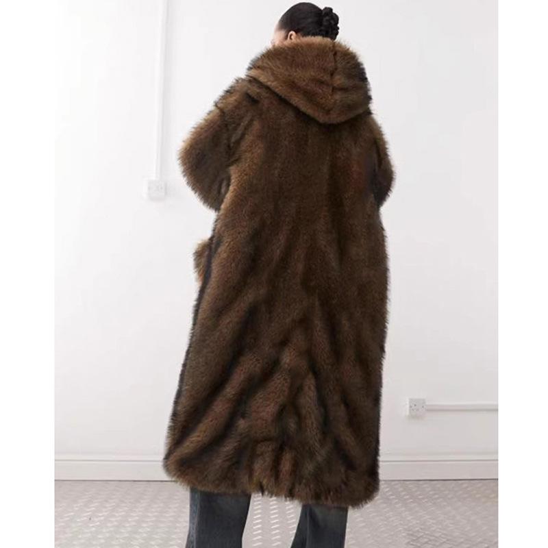 New Women's Fur Coat Winter Warm Imitation Fox Fur Coat Young Wolf Fur Hooded Trench Coat