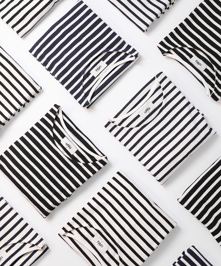 Lambeulla Striped Boat Neck Long Sleeve [Ivory/Navy]