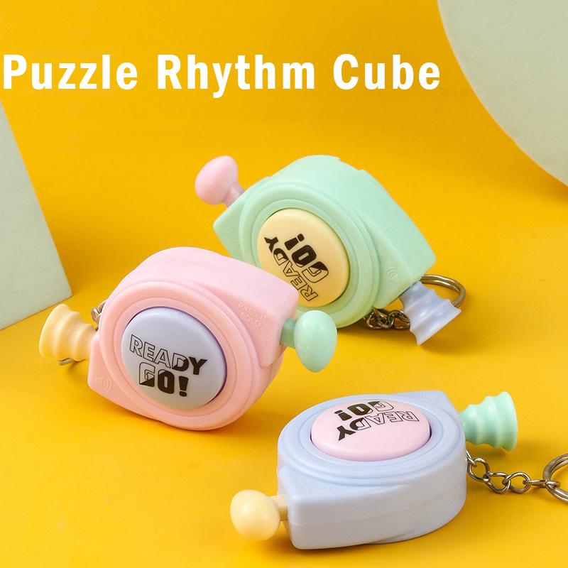 1PC Mini Handheld Electronic Game Machine Memory Master Cube Candy Color Children's Puzzle Memory Training Interactive Game Toys