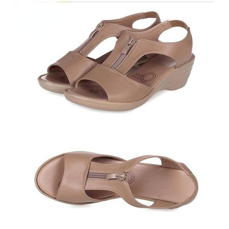 Comfortable Soft Soled Mother's Shoes Large Slope Heel Women's Shoes Casual Sandals