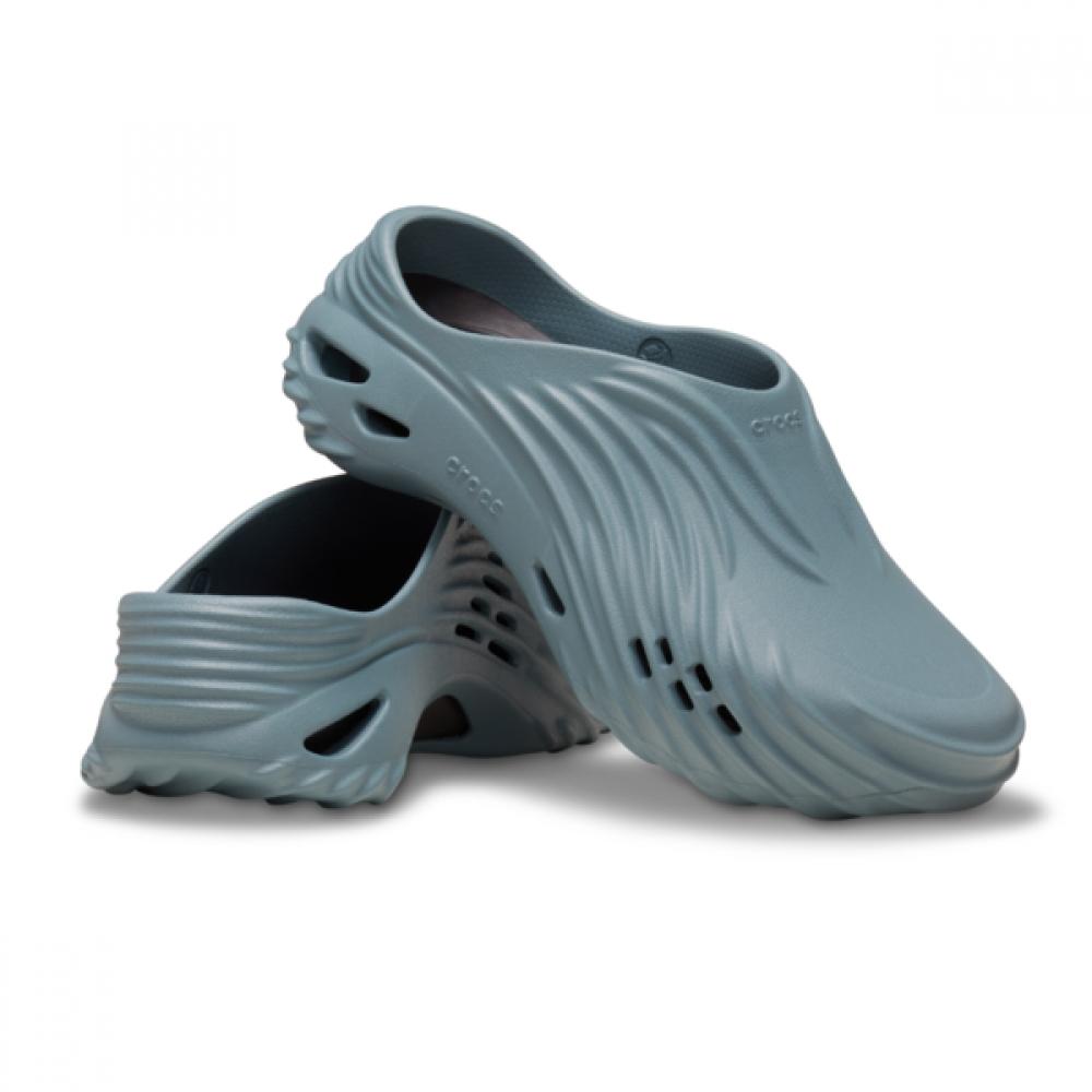 Crocs Unisex Eco Wave Sandal Slipper