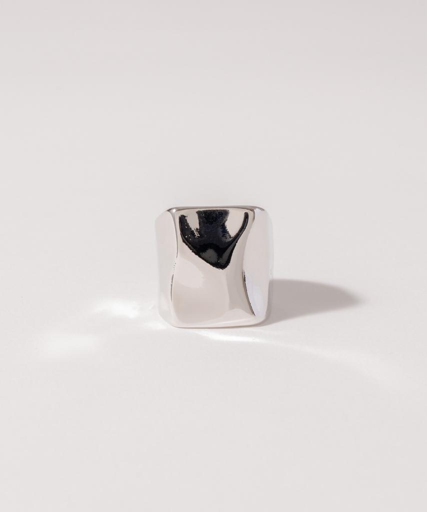 Novice Tokyo Rectangle Volume Ring / Silver