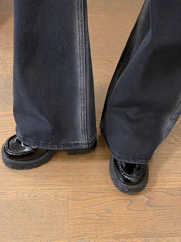 Women's Spring 2026 Retro Black Wide-Leg Micro-Flare Denim Pants