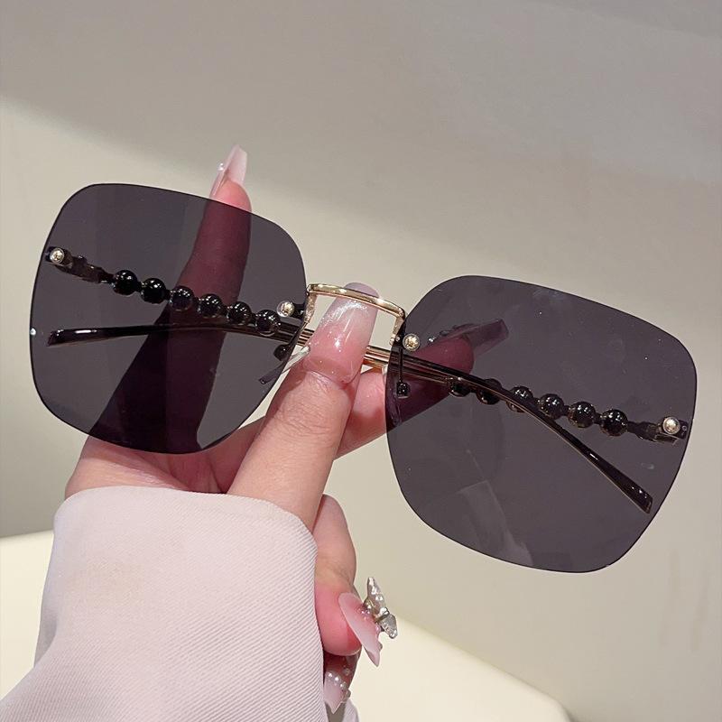 Vintage Rimless Oversized Square Sunglasses Women For Men Luxury Brand Designer Sun Glasses Punk Popular Pearl Metal Shades