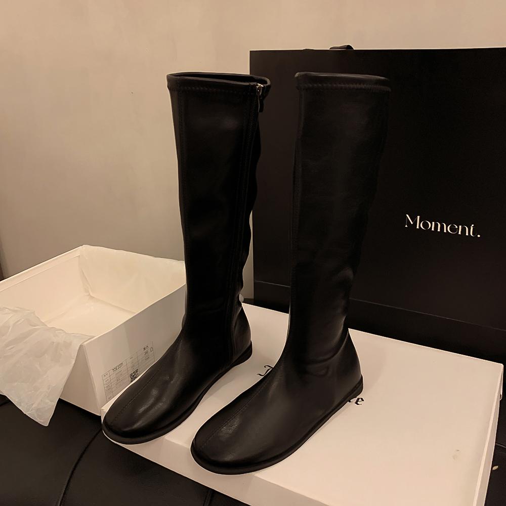 Beautiful Tube Thin Rad But Flat Single Boots Knight Boots Versatile Korean Version Tall Boots Female White Round Head Thin Long