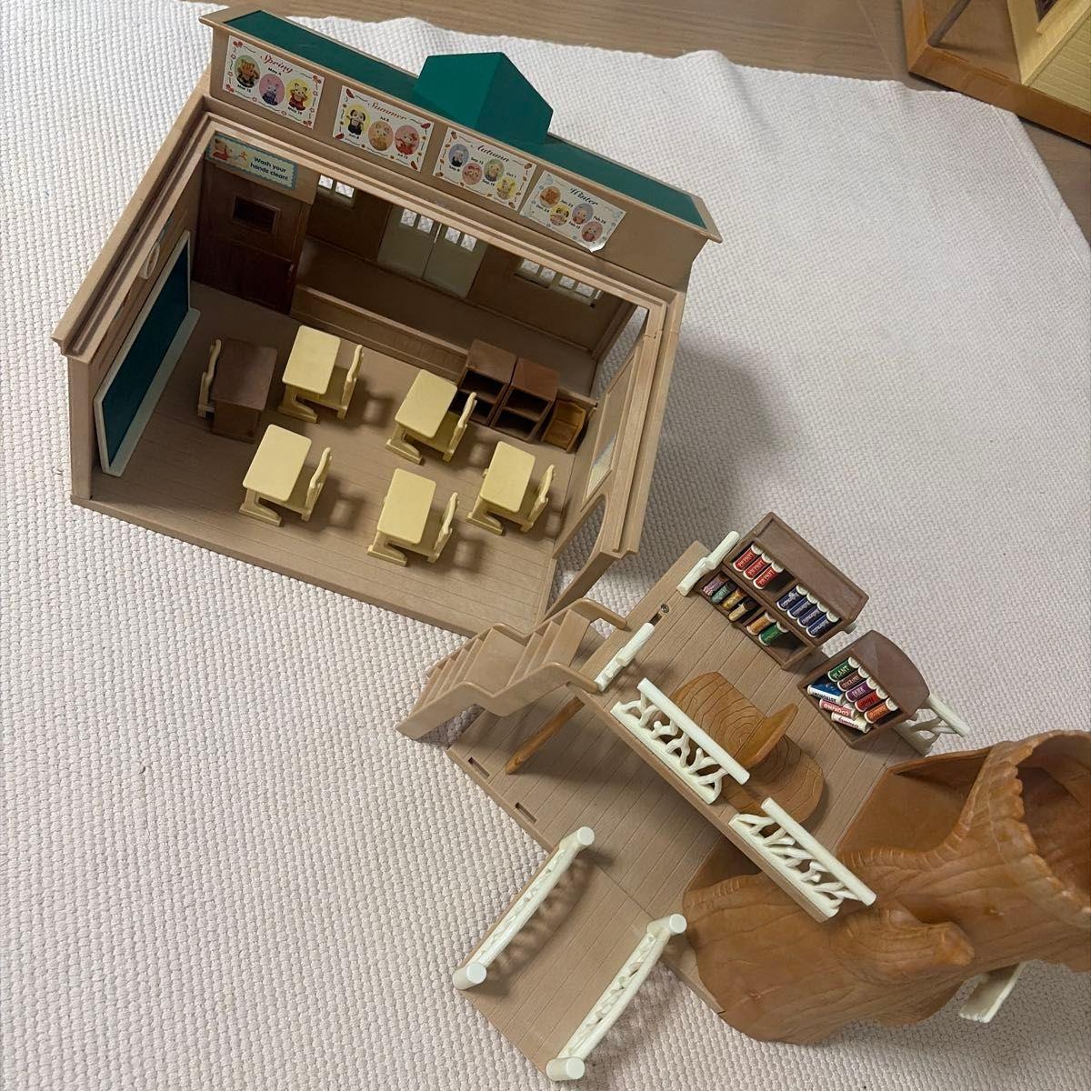Б/у Лесная школа Sylvanian Families