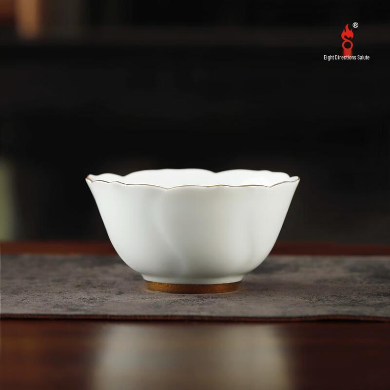 Lotus Master Tea Cup