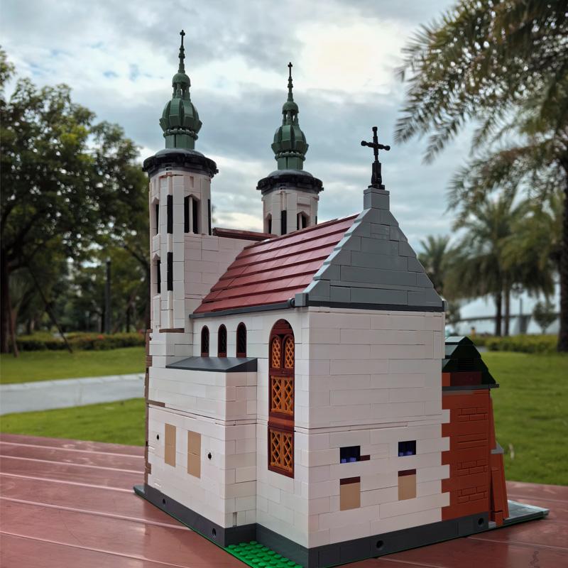 124447 Architectural Assembly of Church Building Blocks Set