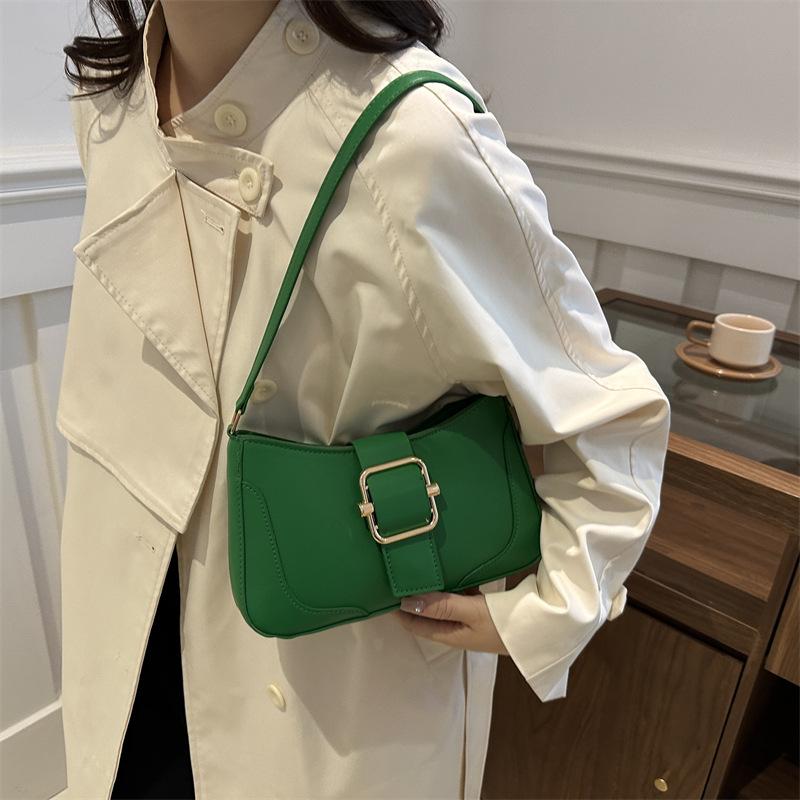 Retro Underarm Bag Women's 2025 New Autumn and Winter Versatile Shoulder Messenger Bag Niche Design Texture Popular Women's Bag