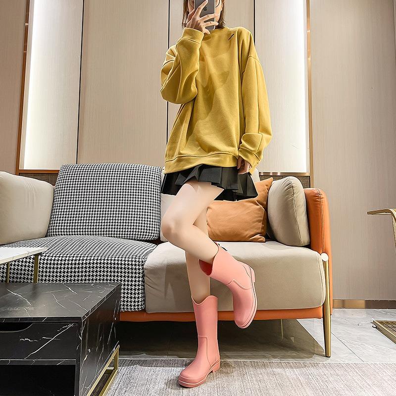 Medium Tube Women's Outdoor Water Shoes High Tube Rain Boots Fashion Rain Shoes Lightweight Rubber Shoes Kitchen Waterproof Overshoes