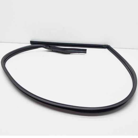 Уплотнитель зазора передней двери крыши BMW: 51357179123, 51357179124 Front Roof Door Seal Model 2