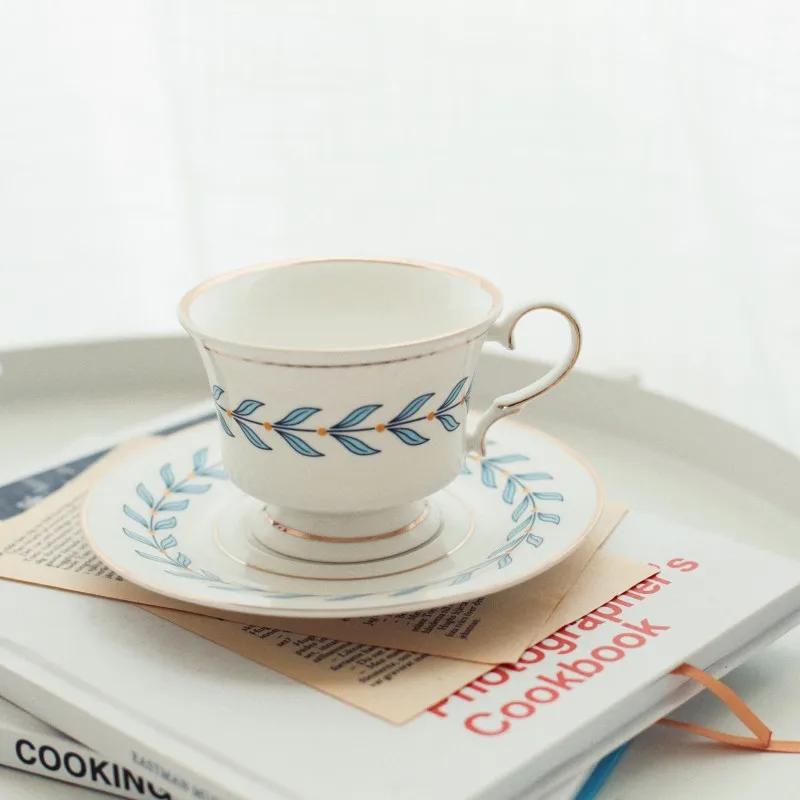 Ins Style Ceramics Mug Retro Golden Trim British Afternoon Teacup Bone China Cup Coffee Cup with Saucer Breakfast Dessert Cup