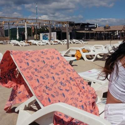 MATT AND MEL [Sarong] Praia Surfyy - Rosa