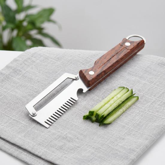 Vegetable Peeler with Ergonomic Handle, Wide Blade Stainless Steel Peeler for Potato Carrot Fruit, 3-in-1 Fruit Peeler Scallion Shredder And Bottle